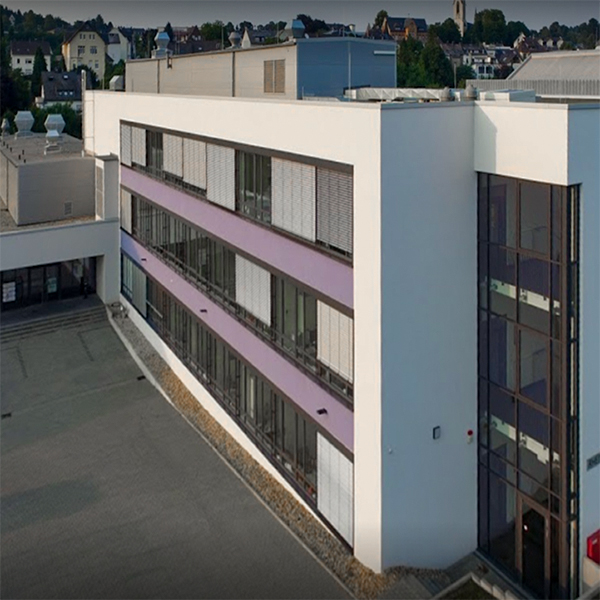 Außenaufnahme des ECREF-Gebäudes